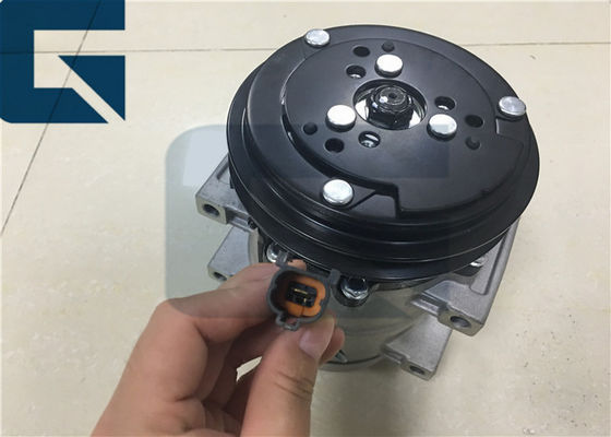 4425700 Air Conditioning Compressor For Excavator ZX200 ZX240